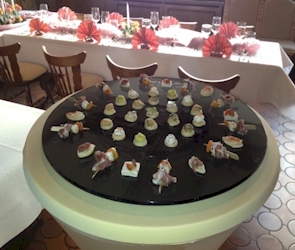 lazy susan als presentatie voor hapjes